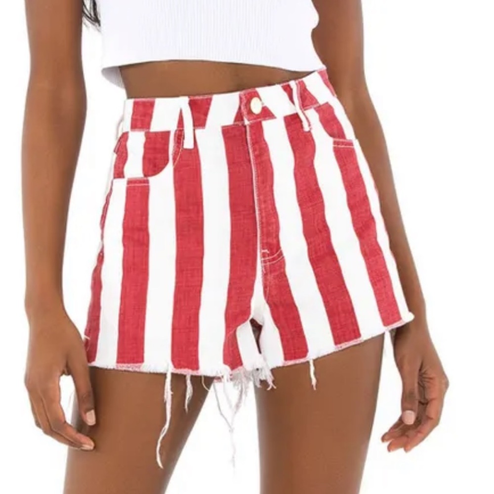 Show me your mumu Arizona high waisted denim shorts in candy stripe size 28!!